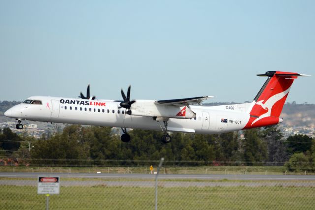 de Havilland Dash 8-400 (VH-QOT) - About to put down on runway 05. Wednesday, 21st May 2014.