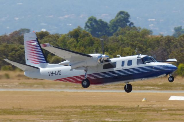 Rockwell Turbo Commander 690 (VH-LVG)