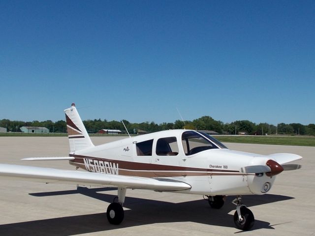 Piper Cherokee (N5080W)