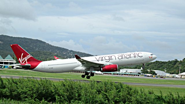 Airbus A330-300 (G-VGEM)