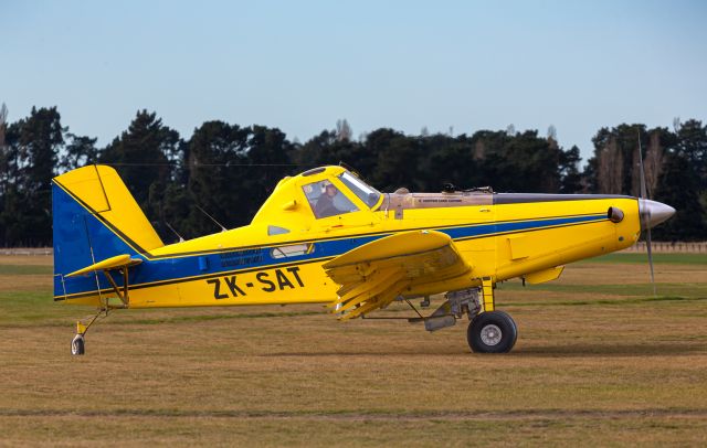 AIR TRACTOR AT-402 (ZK-SAT)