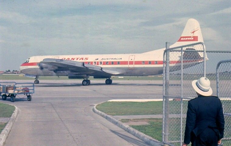 Lockheed L-188 Electra —