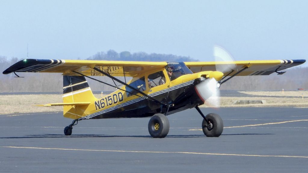 CHAMPION Decathlon (N615DD)