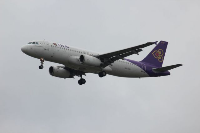 Airbus A320 (HS-TXB)