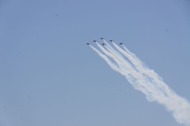 — — - USAF Thunderbirds over Las Vegas Speedway