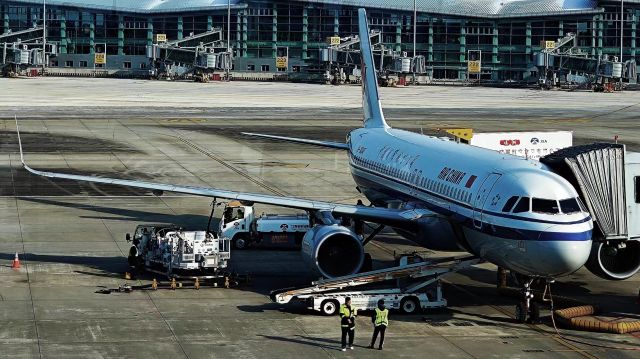 Airbus A321 (B-304F)