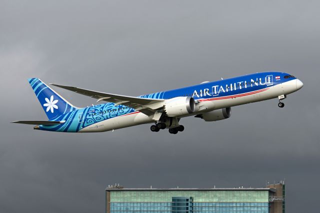 Boeing 787-9 Dreamliner (F-ONUI)