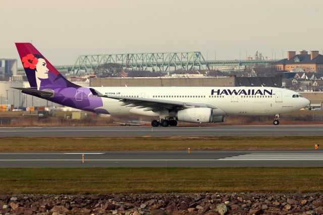 Airbus A330-300 (N370HA) - 'Hawaiian 89' departing back to Honolulu   (12/1)