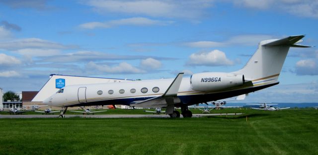 Gulfstream Aerospace Gulfstream V (N996GA) - Shown here is a 2000 Gulfstream V in the Spring of 2025.