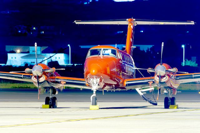 Beechcraft Super King Air 200 (PH-ZDZ) - Tenerife Norte - Los Rodeos (TFN / GCXO) - Spainbr /br /Photo taken: January 19, 2024br /br /Operator: Zeusch Aviationbr /Type: Beech King Air B200br /Registration: PH-ZDZbr /Serial: BB-1675br / br /Category: Civil Aircraft - Business Jet