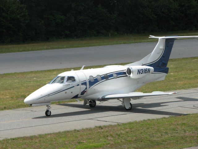 Embraer Phenom 100 (N316N)