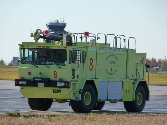 — — - Airport crash truck #8