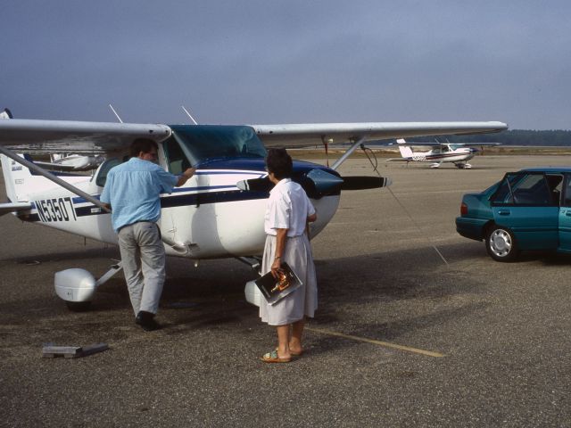 Cessna Skyhawk (N53507) - Photo taken in 1994.