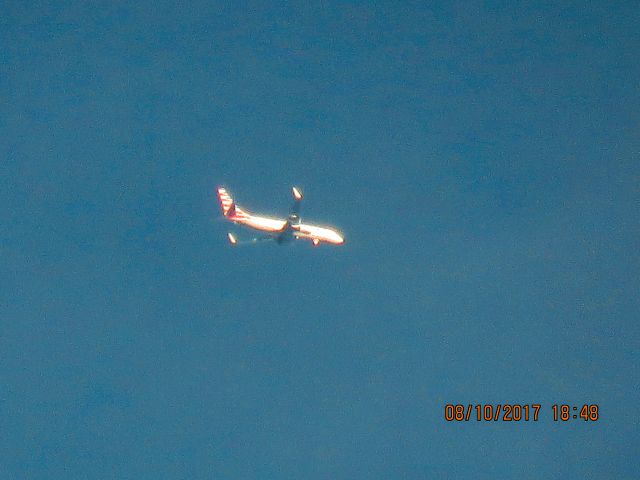 Boeing 737-800 (N301PA)