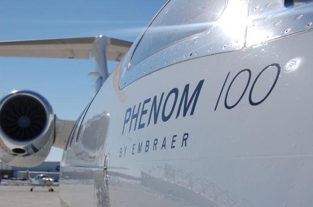 Embraer Phenom 100 (N100PU)