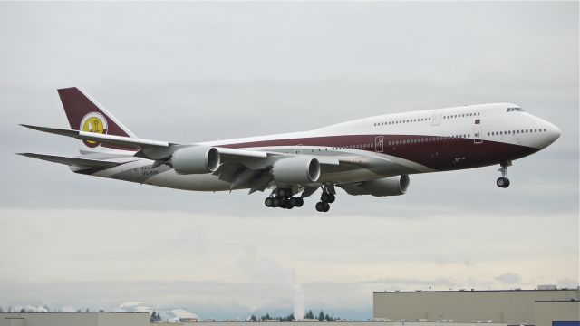 BOEING 747-8 (VQ-BSK) - BOE008 on final approach to runway 16R to complete a flight test on 12/13/12. (LN:1468 c/n 42096).