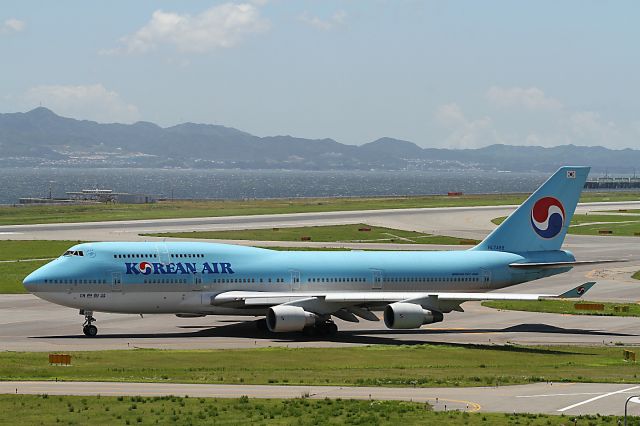 Boeing 747-400 (HL7488)