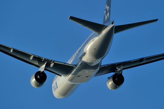 Boeing 777-200 (JA711A)