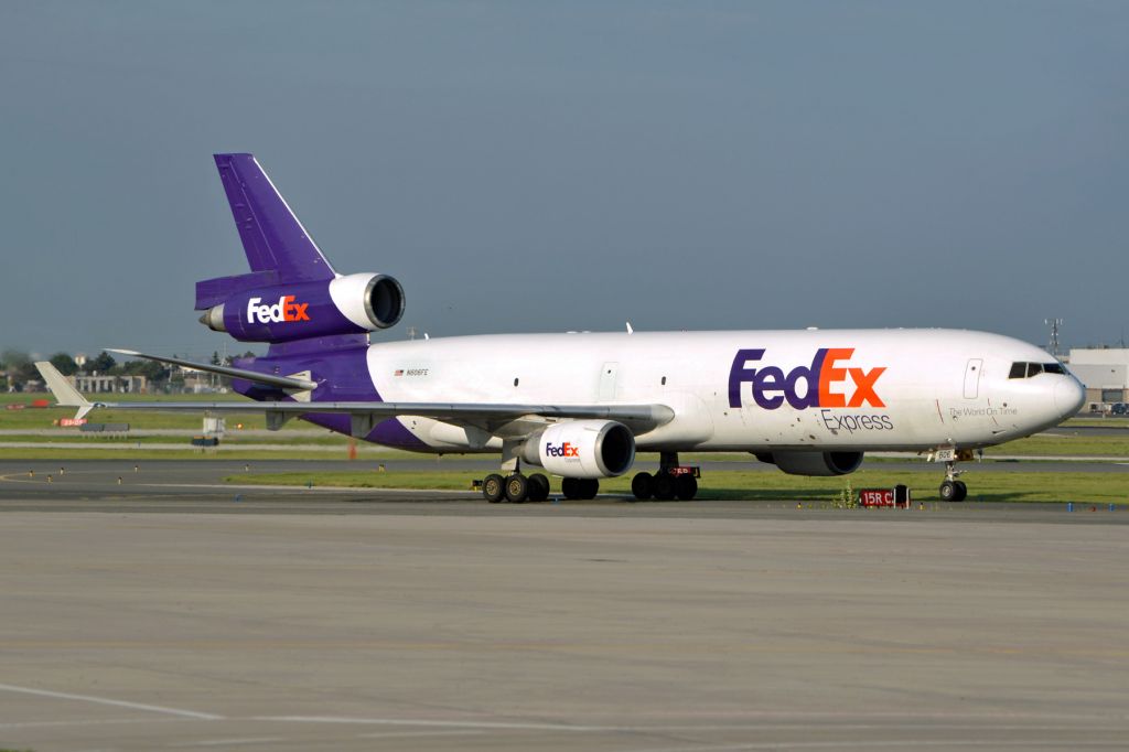 Boeing MD-11 (N606FE)