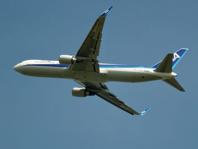 BOEING 767-300 (JA621A)