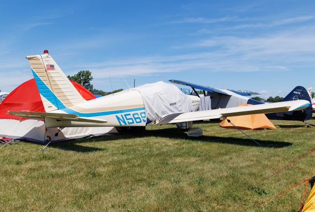 Piper Cherokee (N5695W)