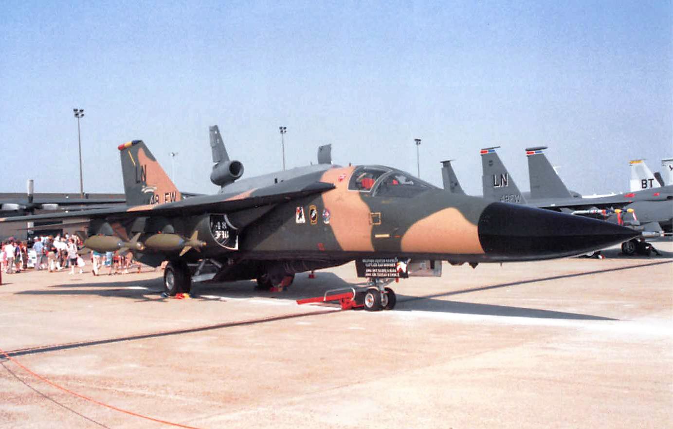 — — - General Dynamics F-111F