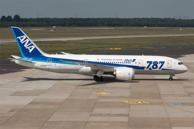 Boeing 787-8 (JA806A) - Boeing 787-8