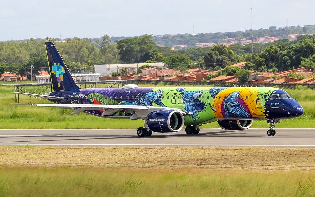 EMBRAER ERJ-190-400 (PS-AEF)