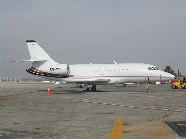 Dassault Falcon 2000 (CS-DNR) - Dassault Falcon