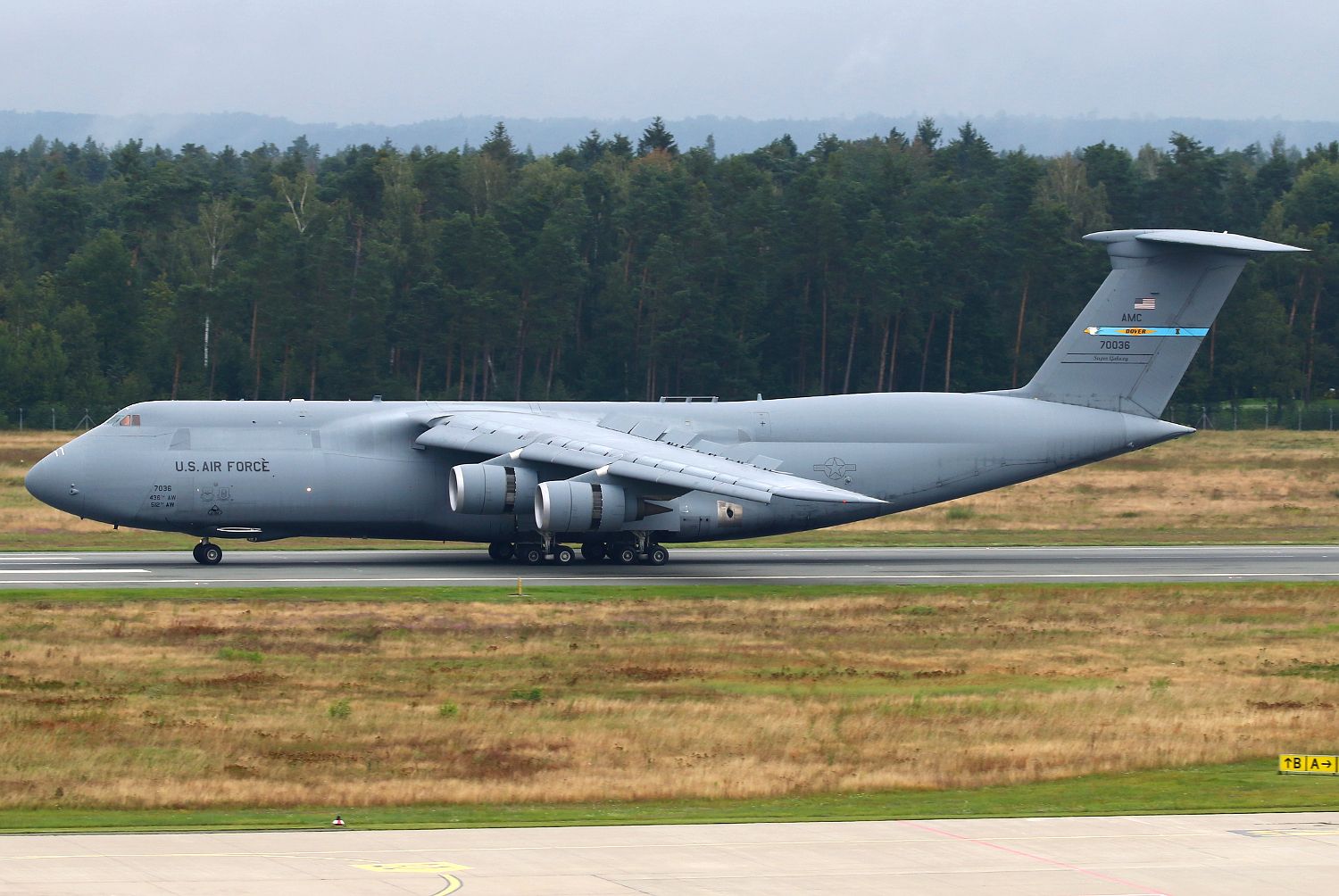 LOCKHEED C-5 Super Galaxy (87-0036)
