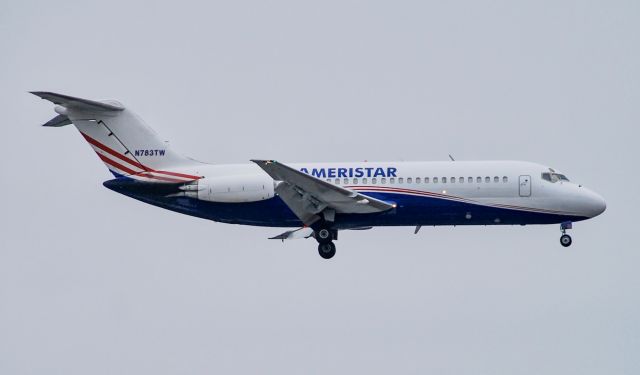 Douglas DC-9-10 (N783TW) - Beautiful new livery on a near 55 year old DC-9.  1/21/2022