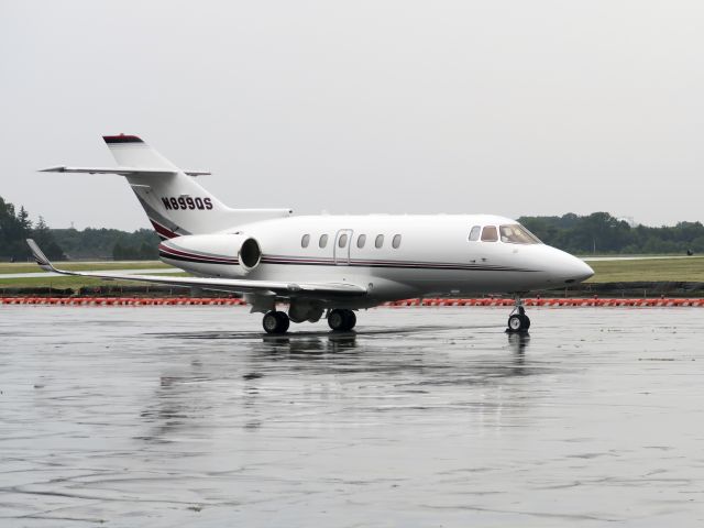 Hawker 800 (N899QS)