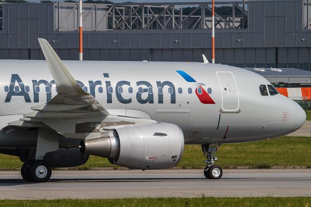 Airbus A319 (D-AVYQ) - First Airbus A319-112 American Airlines with the new sharklets