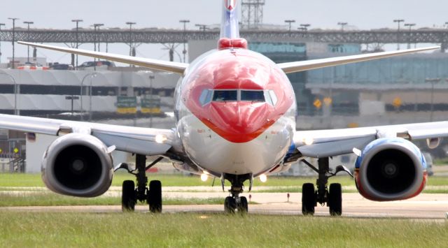 BOEING 737-300 (N280WN)