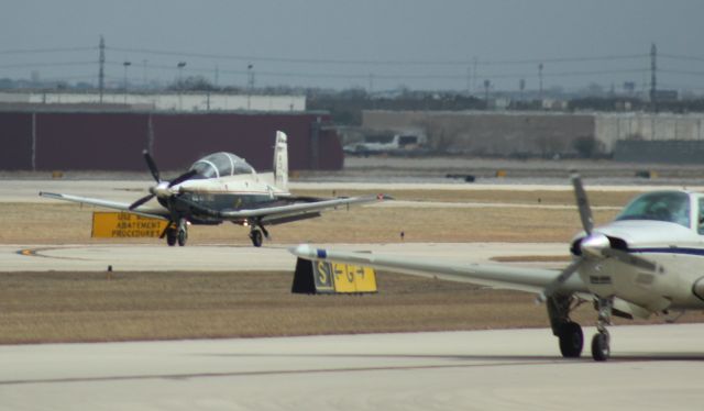 — — - Racing to beat each other to Rwy 12R at KSAT