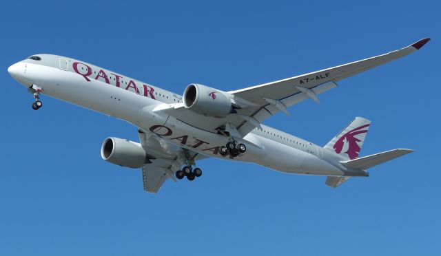 Airbus A350-900 (A7-ALF) - Belly shot of the new Qatar A350-900.