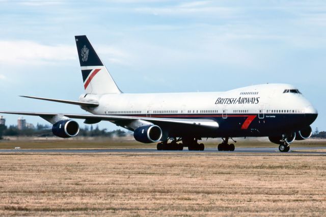 Boeing 747-200 (G-BDXI) - BRITISH AIRWAYS - BOEING 747-236B - REG : G-BDXI (CN 21830/430) - ADELAIDE INTERNATIONAL AIRPORT SA. AUSTRALIA - YPAD (5/11/1989)