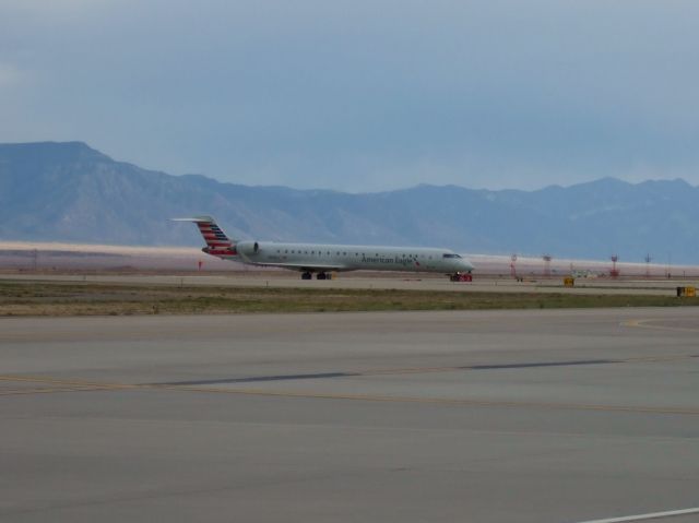 Canadair Regional Jet CRJ-900 (N914FJ) - Operated by Mesa Airlines