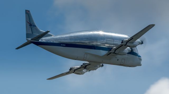 N941NA — - Sheet Metal shine as NASA941 takes to the sky for some pilot currencies and pattern work 3/12/2021