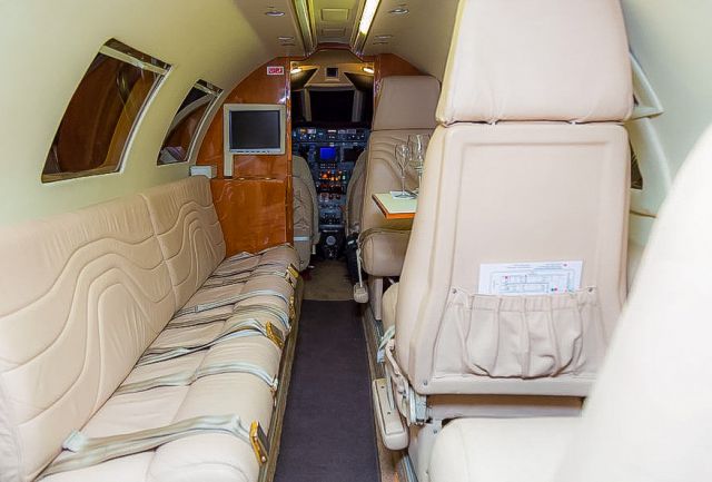 Swearingen Merlin 3 (VH-RCI) - INTERIOR FOR 8 PASSENGERS