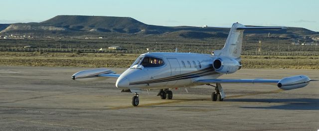 Learjet 25 (LV-WLG) - Avion sanitario