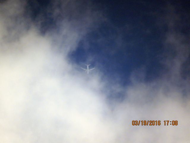 Boeing 737-800 (N953NN)