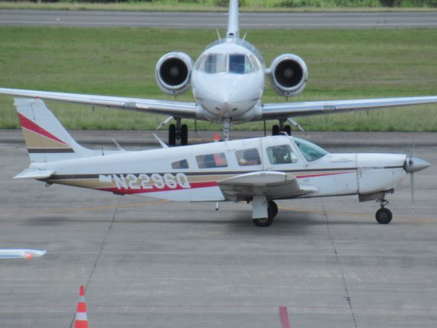 Piper Saratoga/Lance (N2296Q)