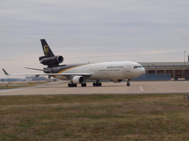 McDonnell Douglas DC-10 (N272UP)