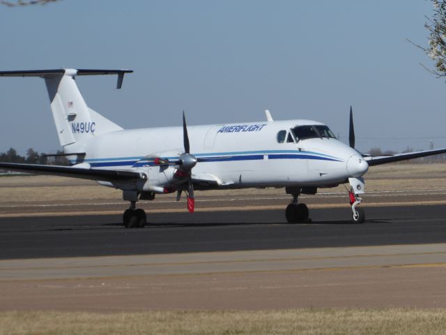 Beechcraft Airliner (N49UC)