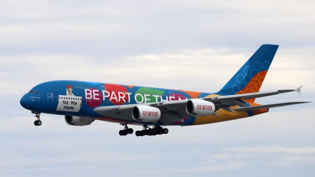 Airbus A380-800 (A6-EES)