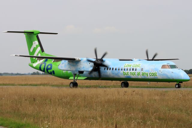 de Havilland Dash 8-400 (G-JEDP)