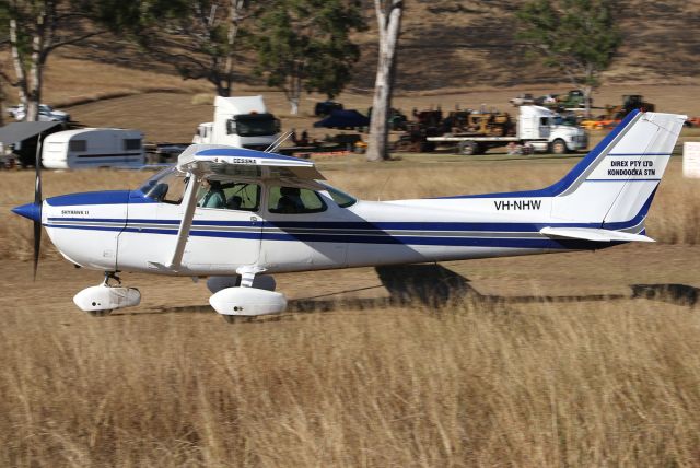 Cessna Skyhawk (VH-NHW)