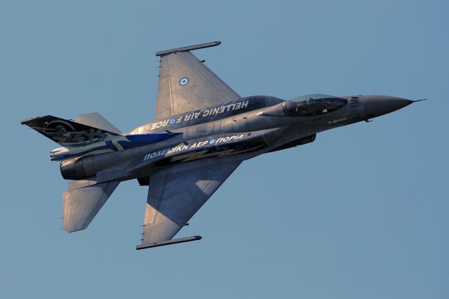 Lockheed F-16 Fighting Falcon (505) - Hellenic Airforce / F-16 Solo-Display / AIR14 / Payerne / CH