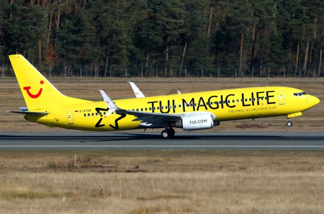 Boeing 737-800 (D-ATUG)